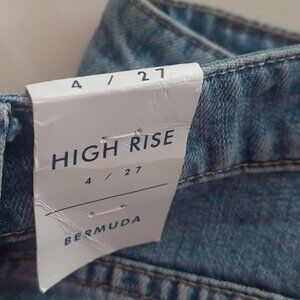 New lucky Bermuda shorts